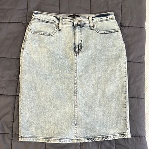 BR Denim pencil skirt